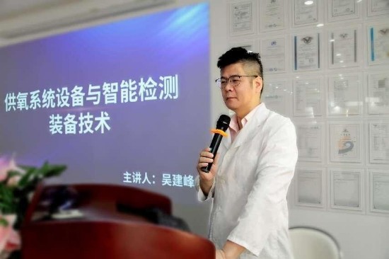 医疗设备领域风向标吴建峰:建立数字壁垒 缔造下个迈瑞医疗